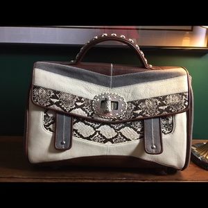 Isabella Fiore leather snake purse! New! $598!
